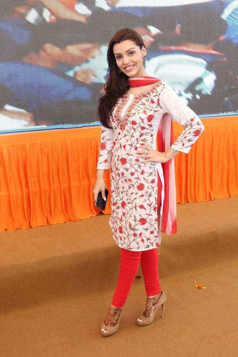 Sanskriti Dahikala Utsav 2015 in Thane