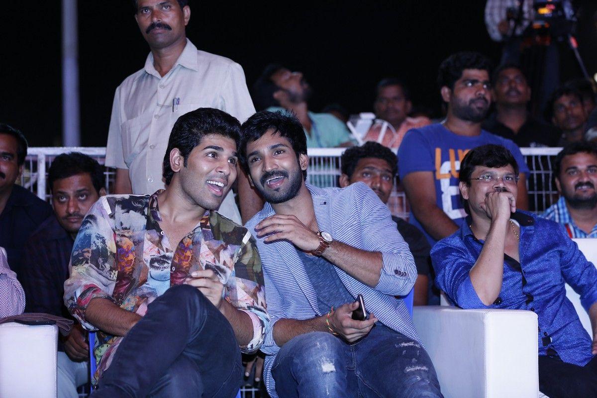 Sarrainodu Movie Pre-Release Audio Function Photos