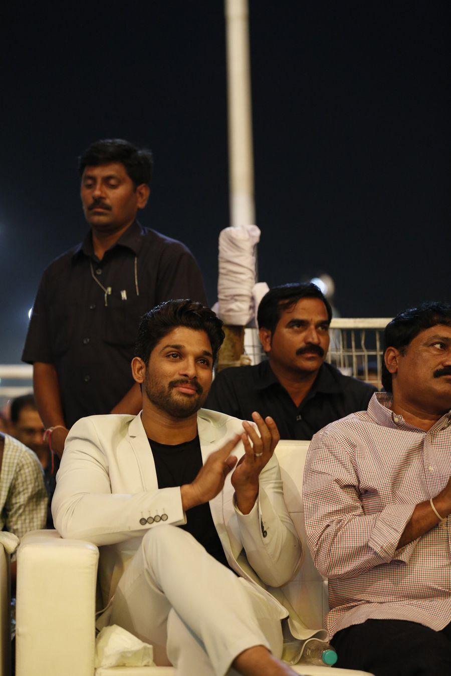 Sarrainodu Movie Pre-Release Audio Function Photos