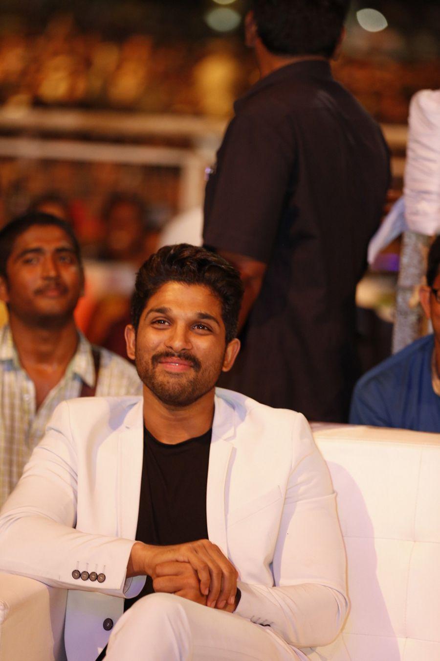 Sarrainodu Movie Pre-Release Audio Function Photos