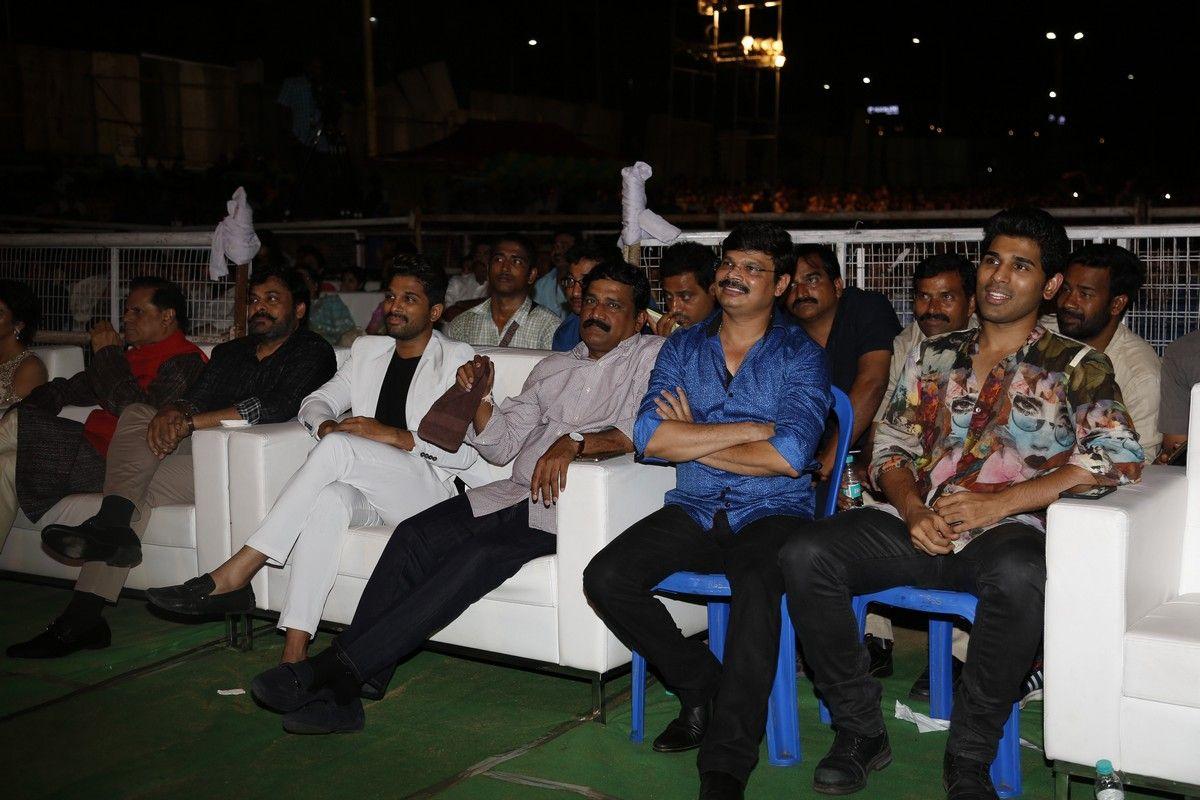 Sarrainodu Movie Pre-Release Audio Function Pics