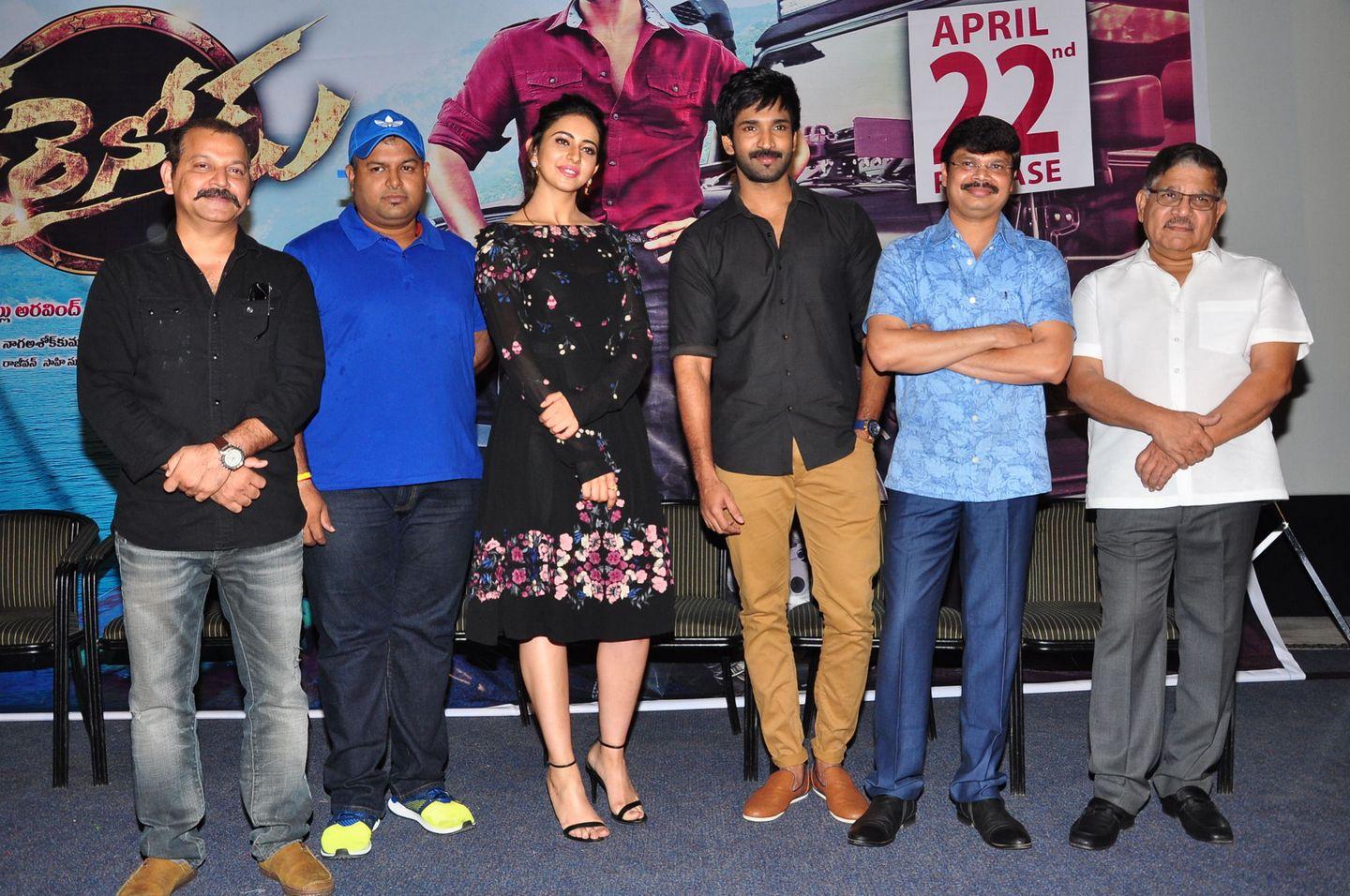 Sarrainodu Movie Press Meet Photos