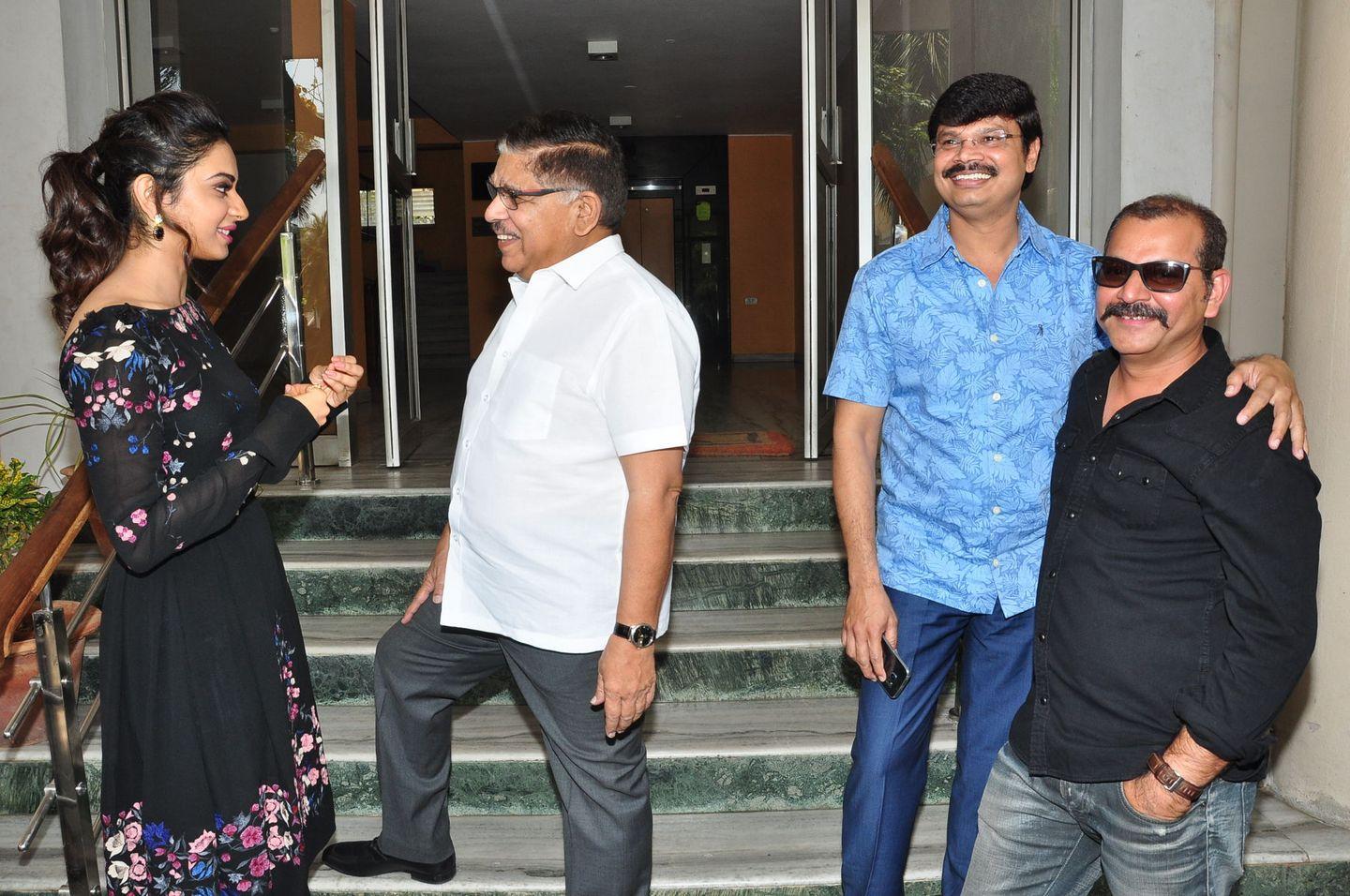 Sarrainodu Movie Press Meet Photos