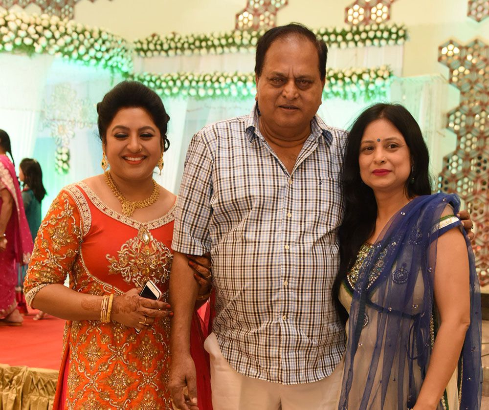 Side Actress Sana Aunty Daughter Wedding Photos