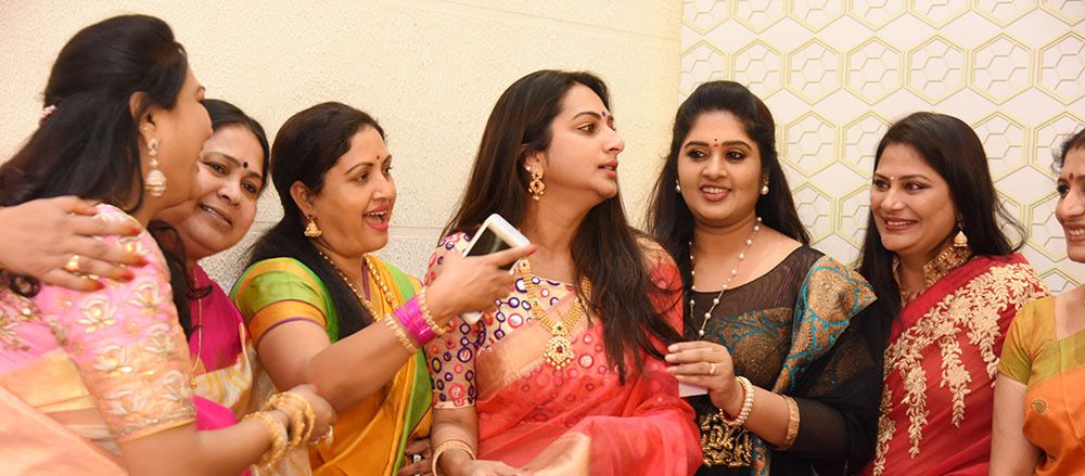 Side Actress Sana Aunty Daughter Wedding Photos