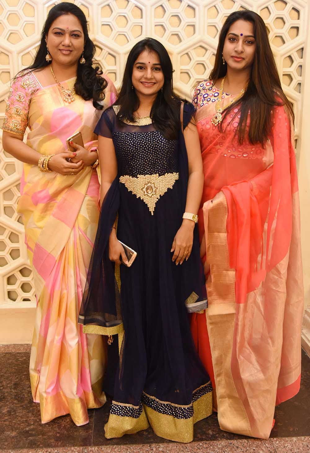 Side Actress Sana Aunty Daughter Wedding Photos