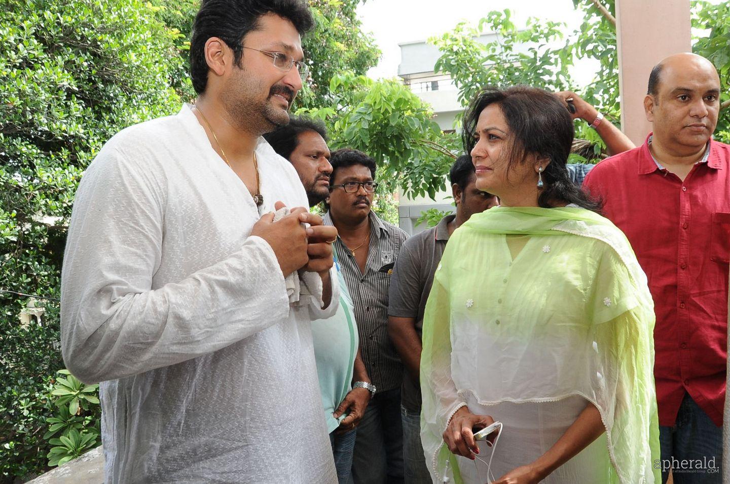 singer ramakrishna Condolence Photos