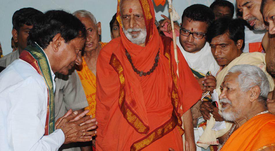 Sri NCBN On The Event of Godavari Maha Pushkarams at Rajahmundry