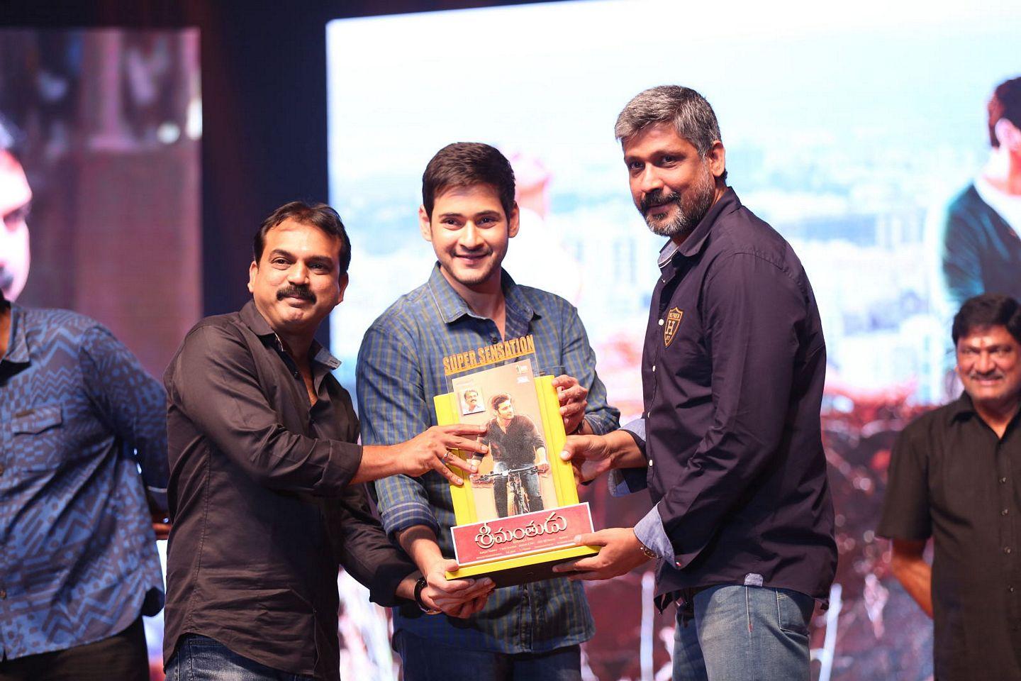 Srimanthudu Success Meet Photos