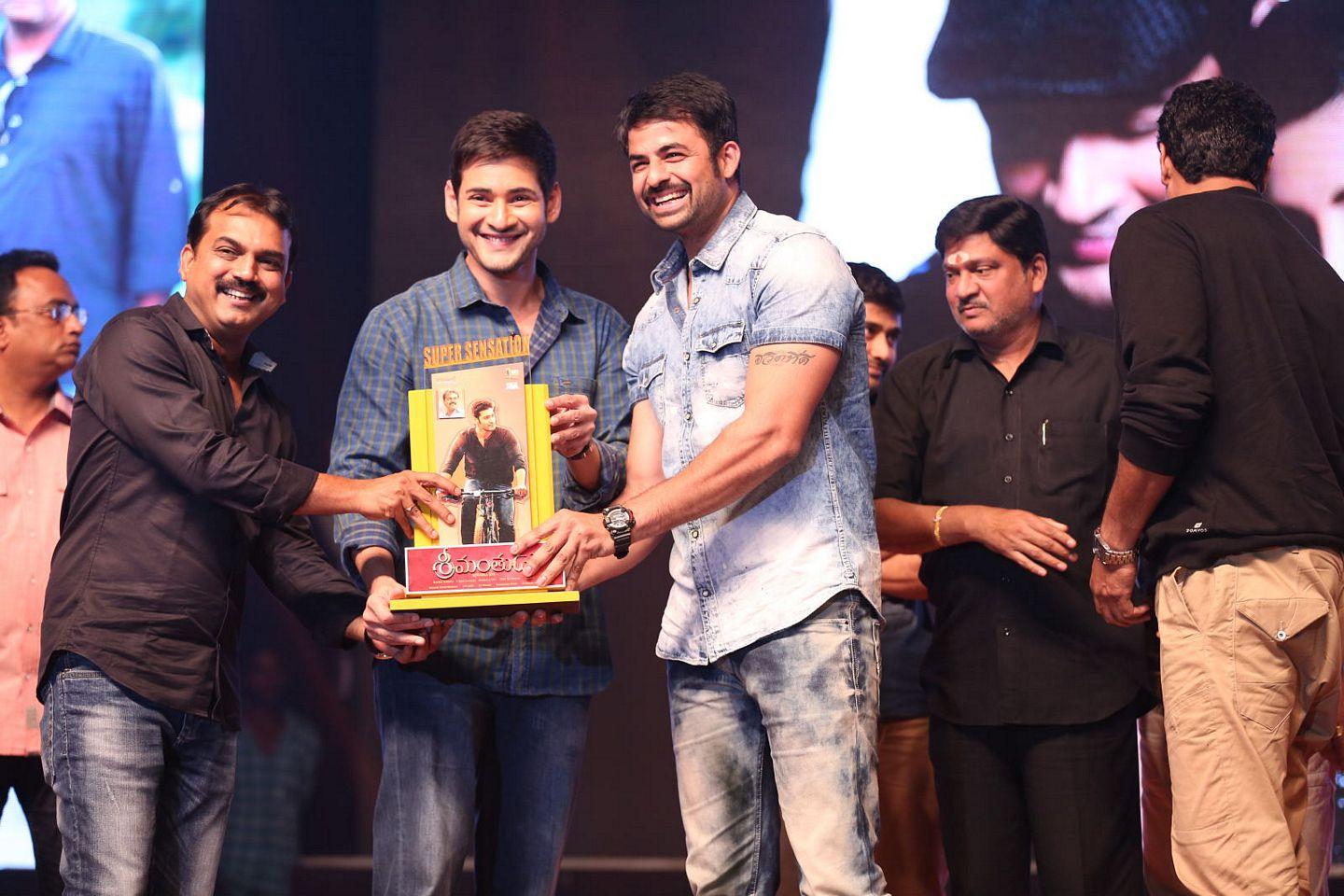 Srimanthudu Success Meet Photos