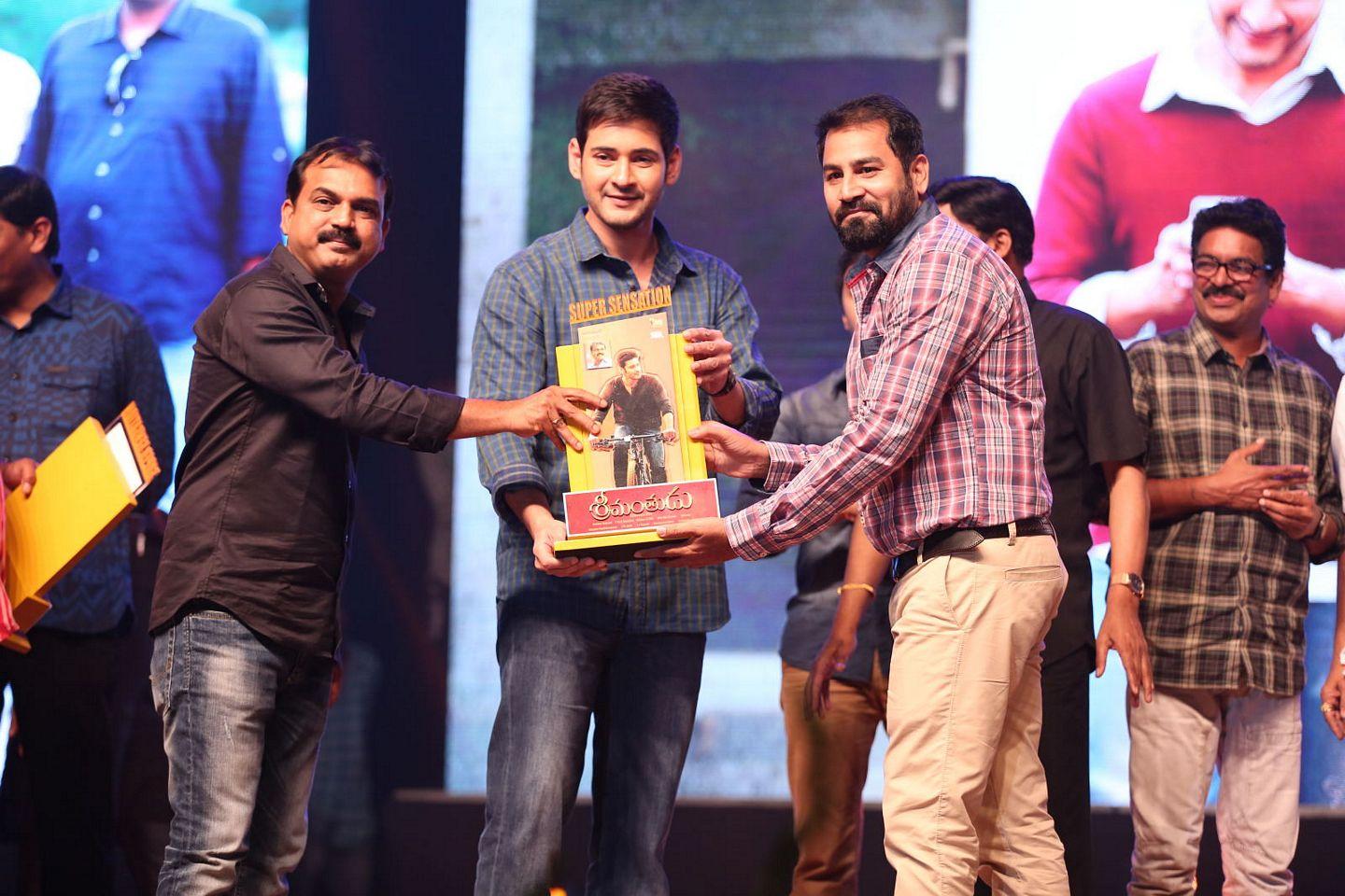 Srimanthudu Success Meet Photos