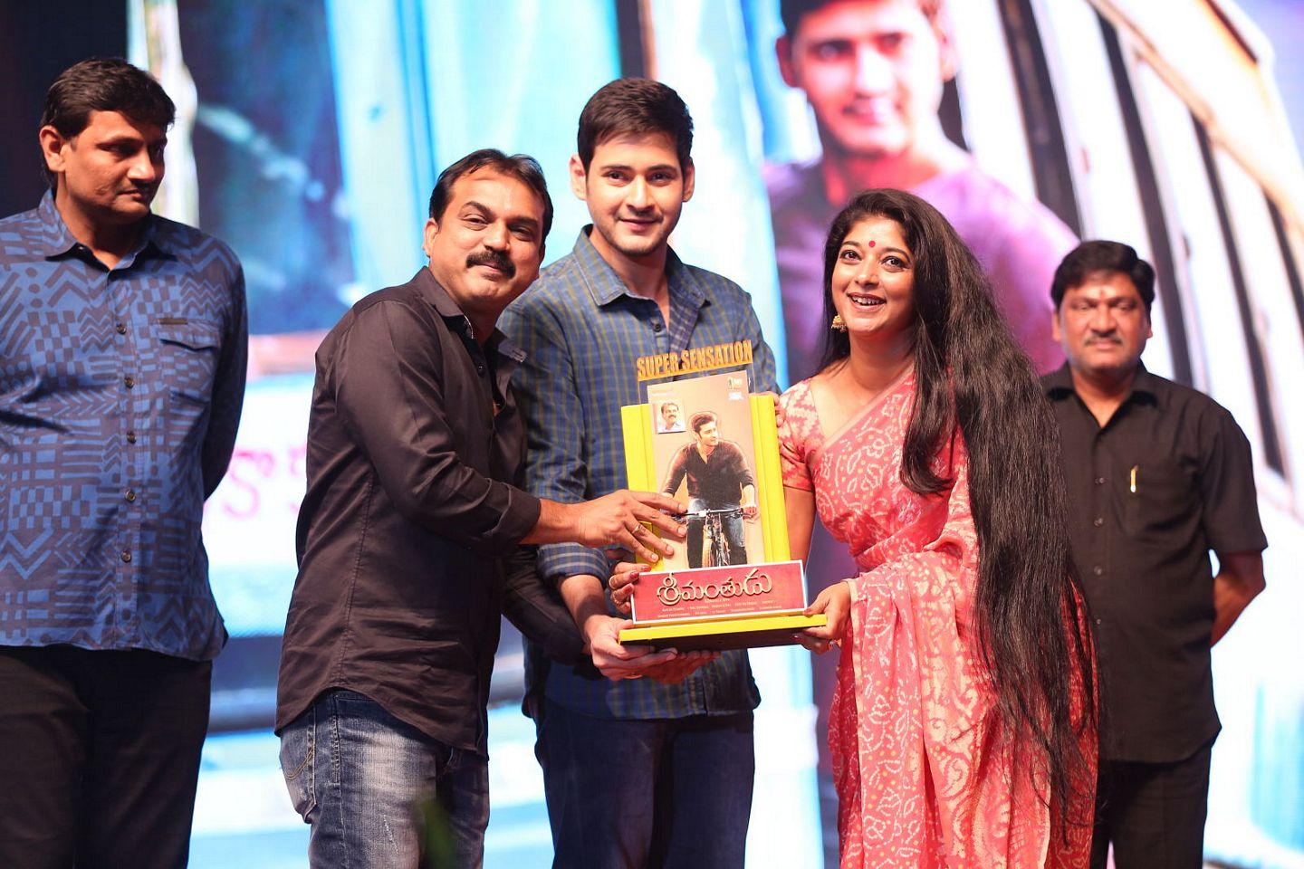 Srimanthudu Success Meet Photos