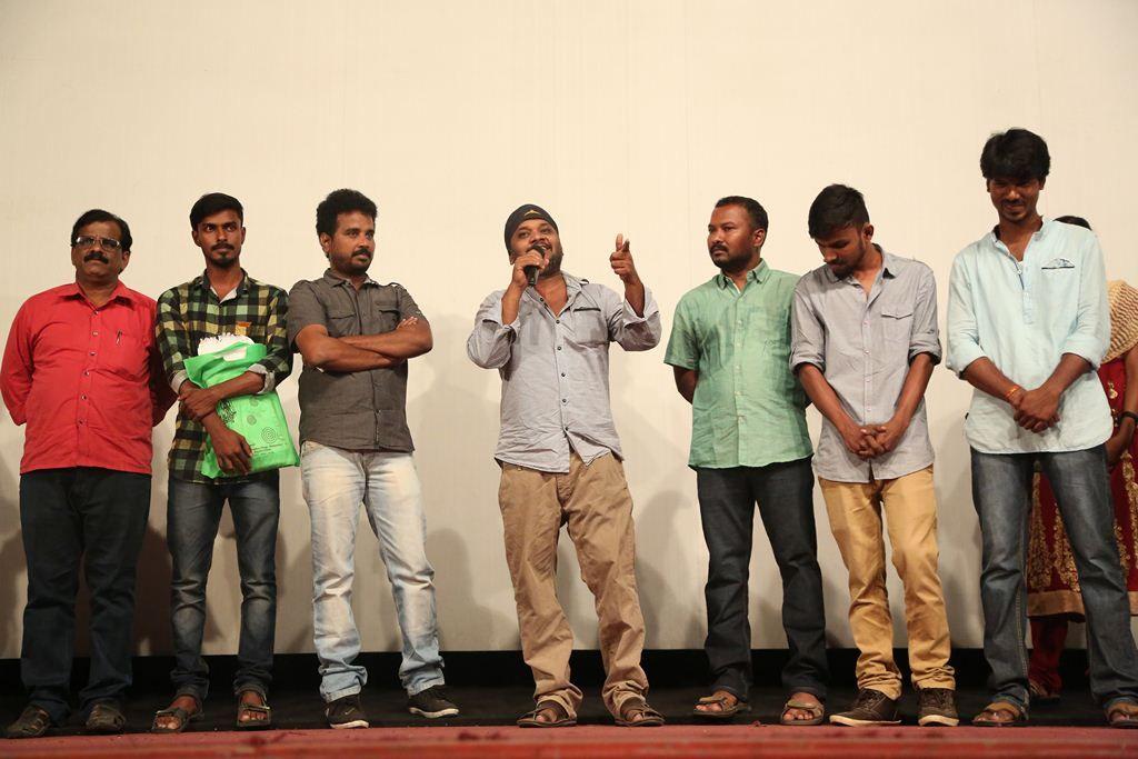 Subway and Naan Padicha School Apadi Short Film Screening Photos