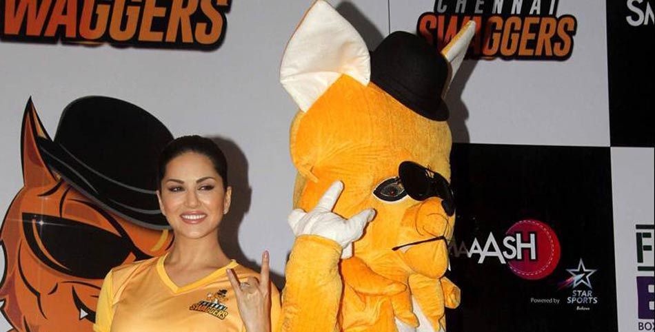 Sunny Leone owns a Cricket Team Photos