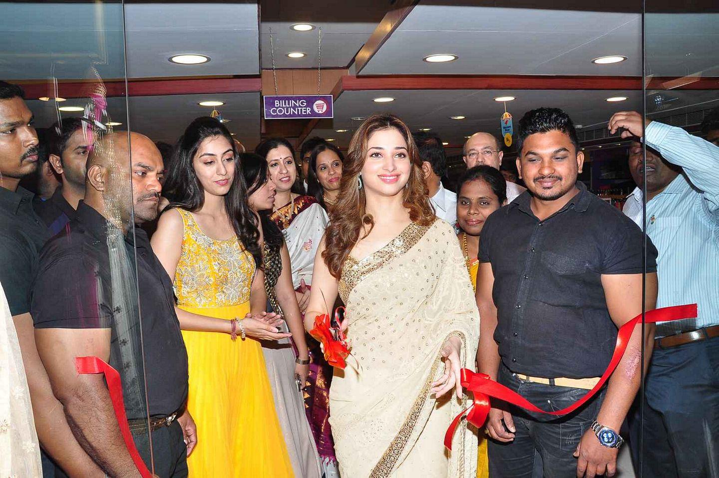 Tamannaah Bhatia Launch Big Shopping Mall Photos