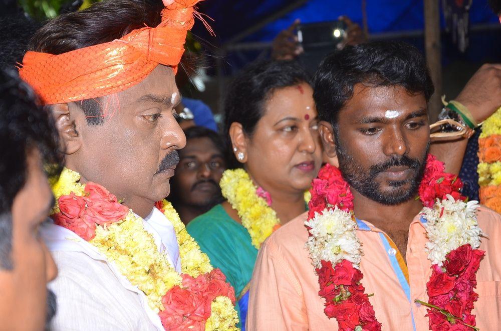 Thamizhan Endru Soll Poojai Photos