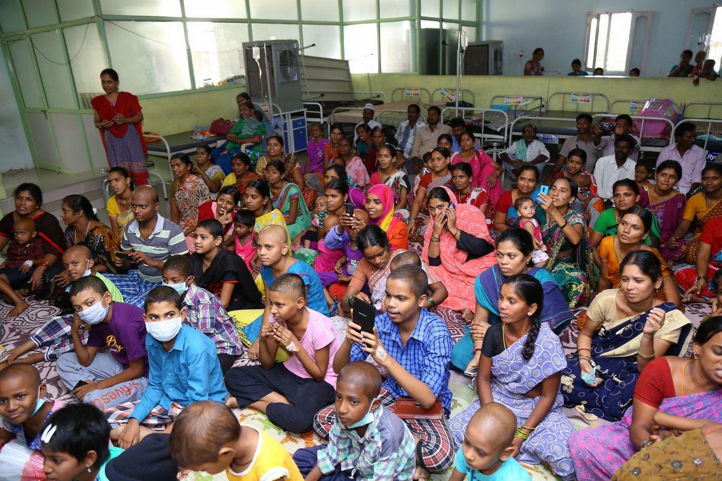 Thikka Movie Team Visits Cancer Striken Children at MNJ Hospital