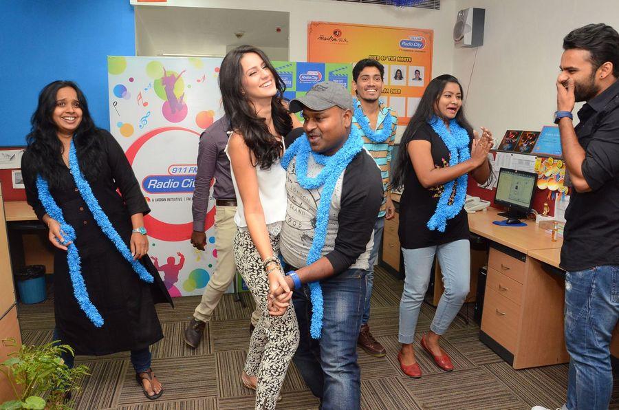 Thikka Team at Radio City Photos