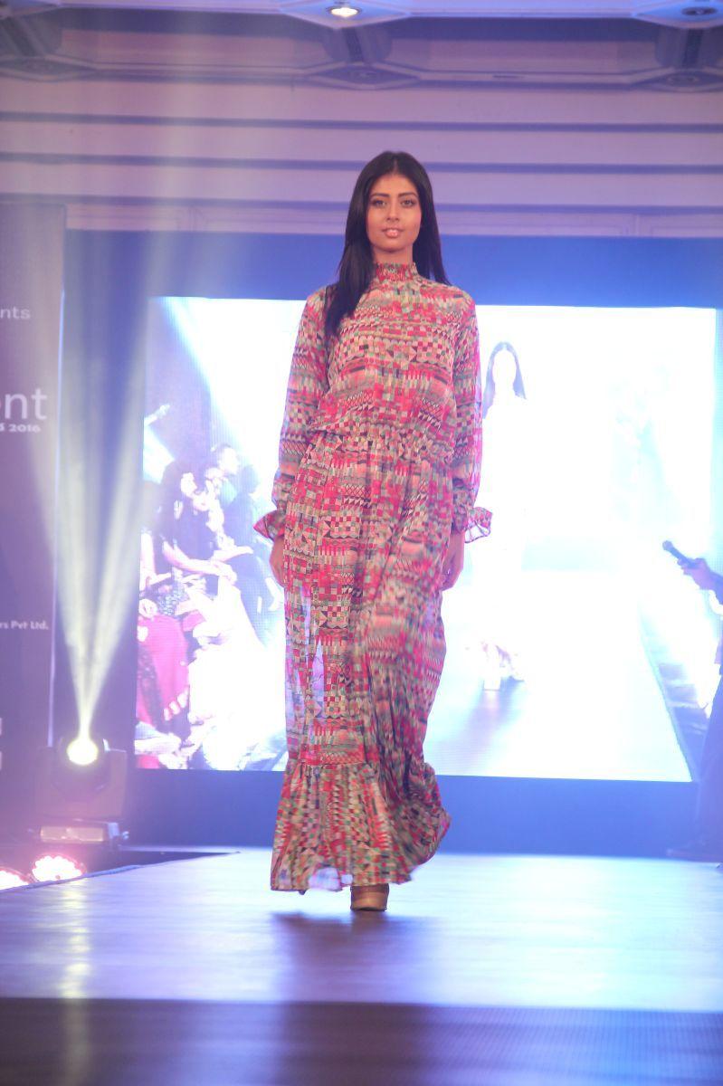 Tina Vincent Event Fashionshow Photos