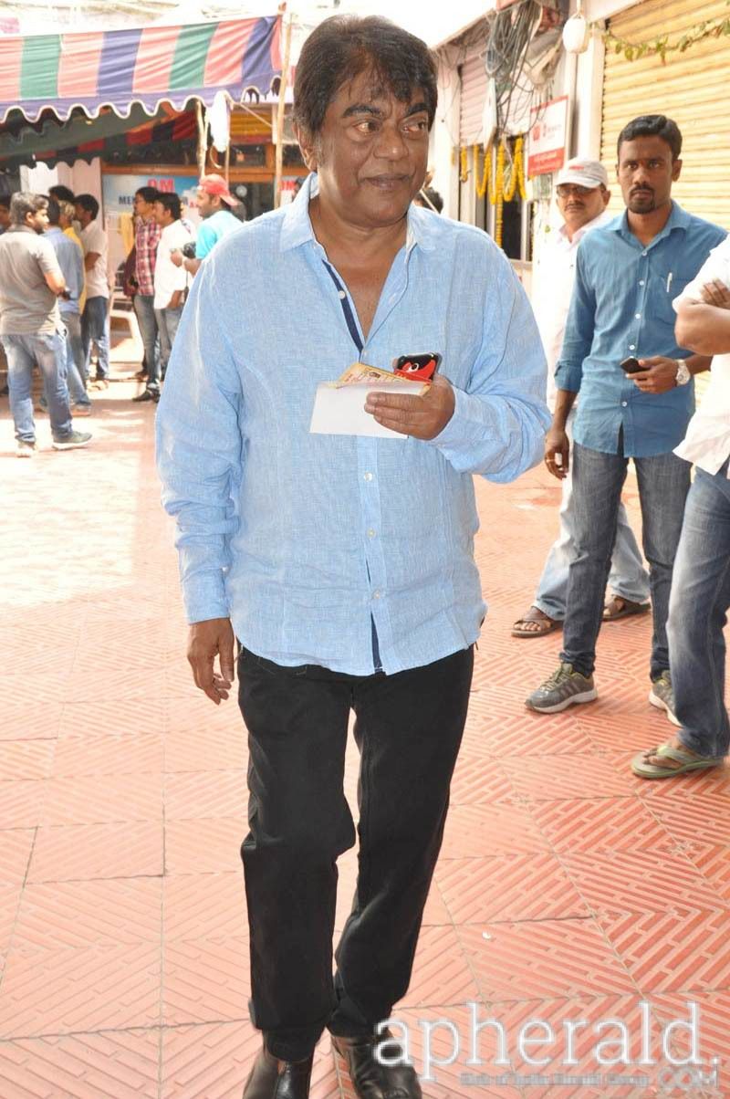 Tollywood Artists At Maa Elections