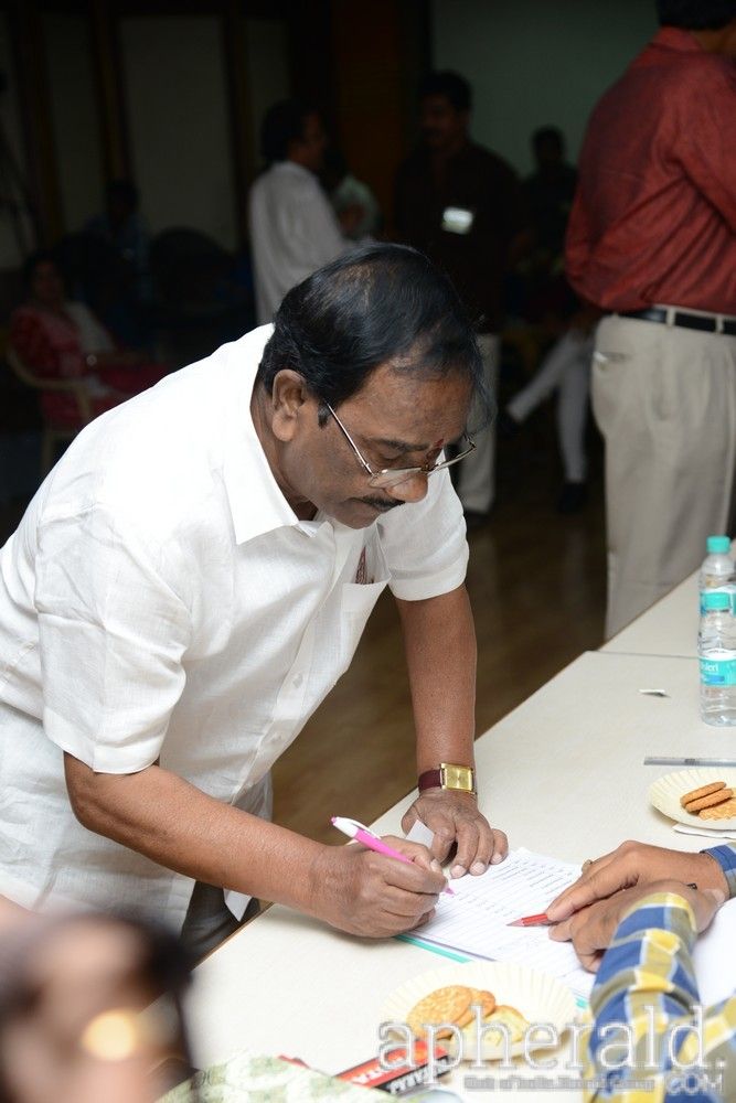 Tollywood Artists At Maa Elections