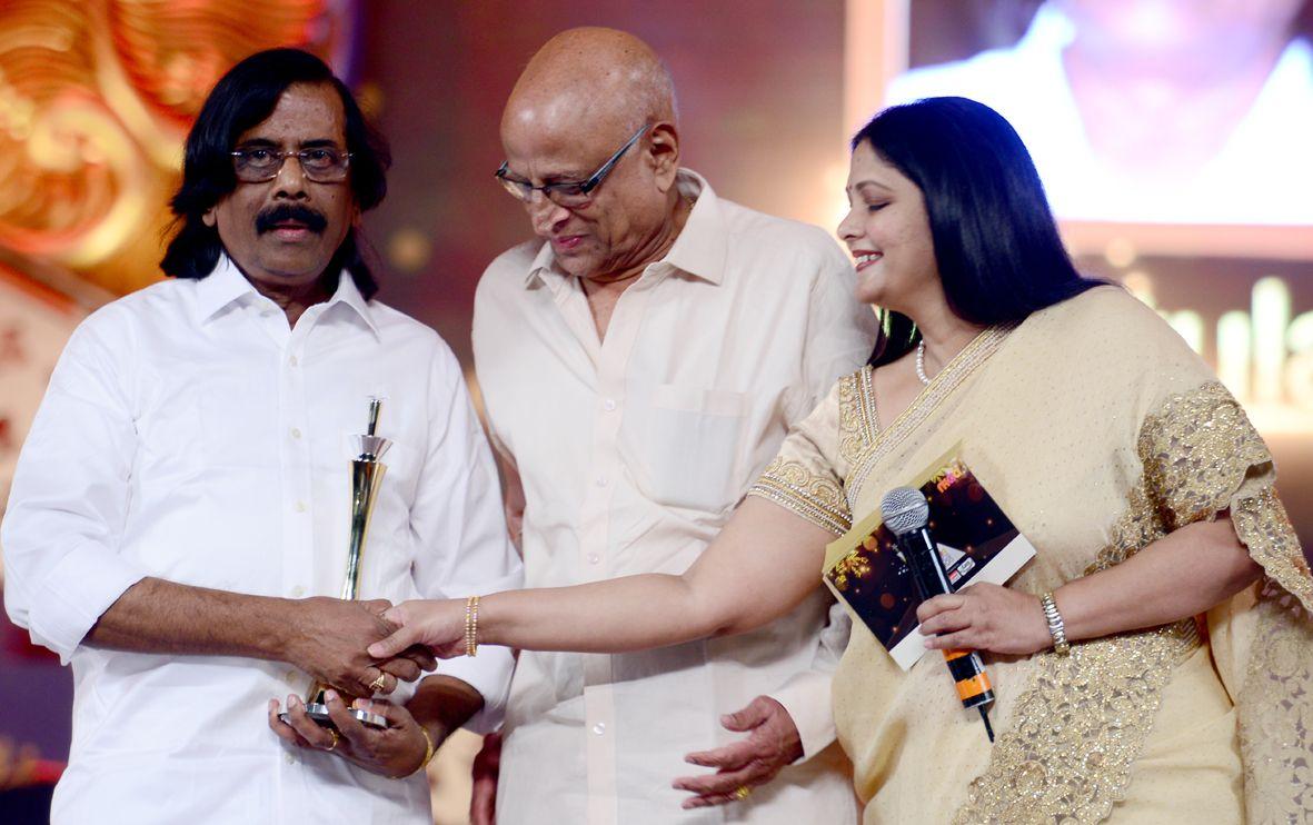 Tollywood Celebs At Cinemaa Awards