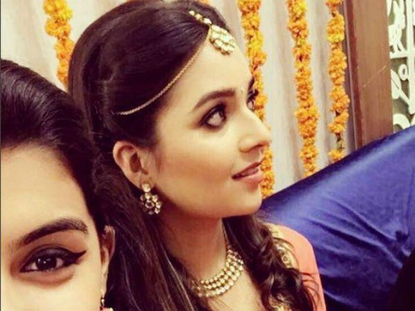 TV Actors Mansi Srivastava gets engaged to Mohit Abrol Photos