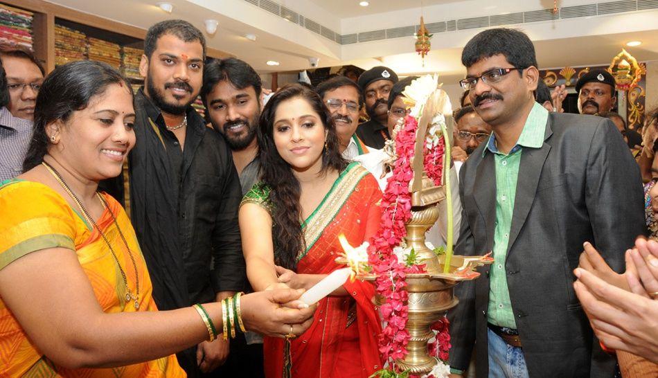 TV Anchor Rashmi Launches Cloth Showroom Photos