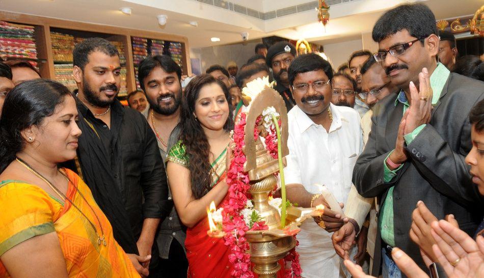 TV Anchor Rashmi Launches Cloth Showroom Photos