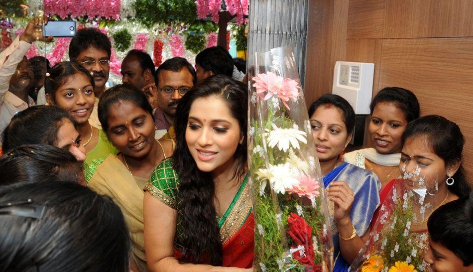 TV Anchor Rashmi Launches Cloth Showroom Photos