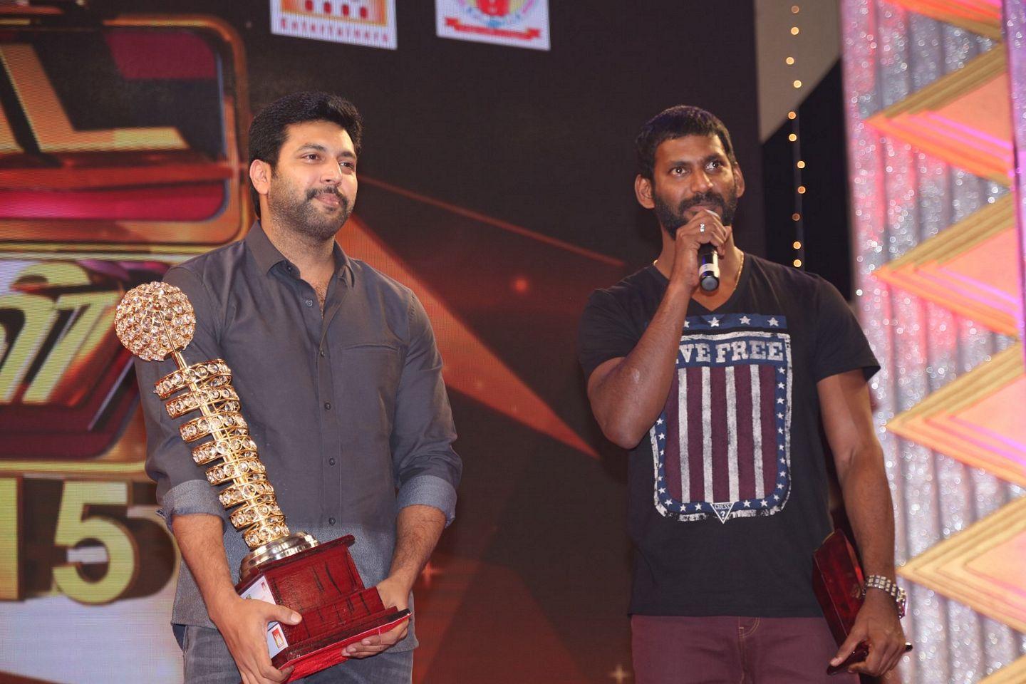 V4 Award Function Stills