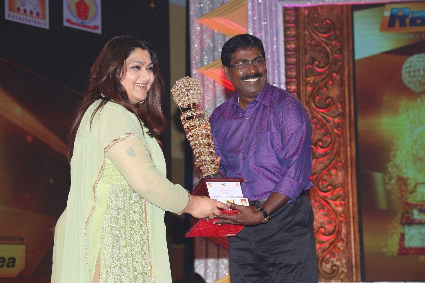 V4 Award Function Stills