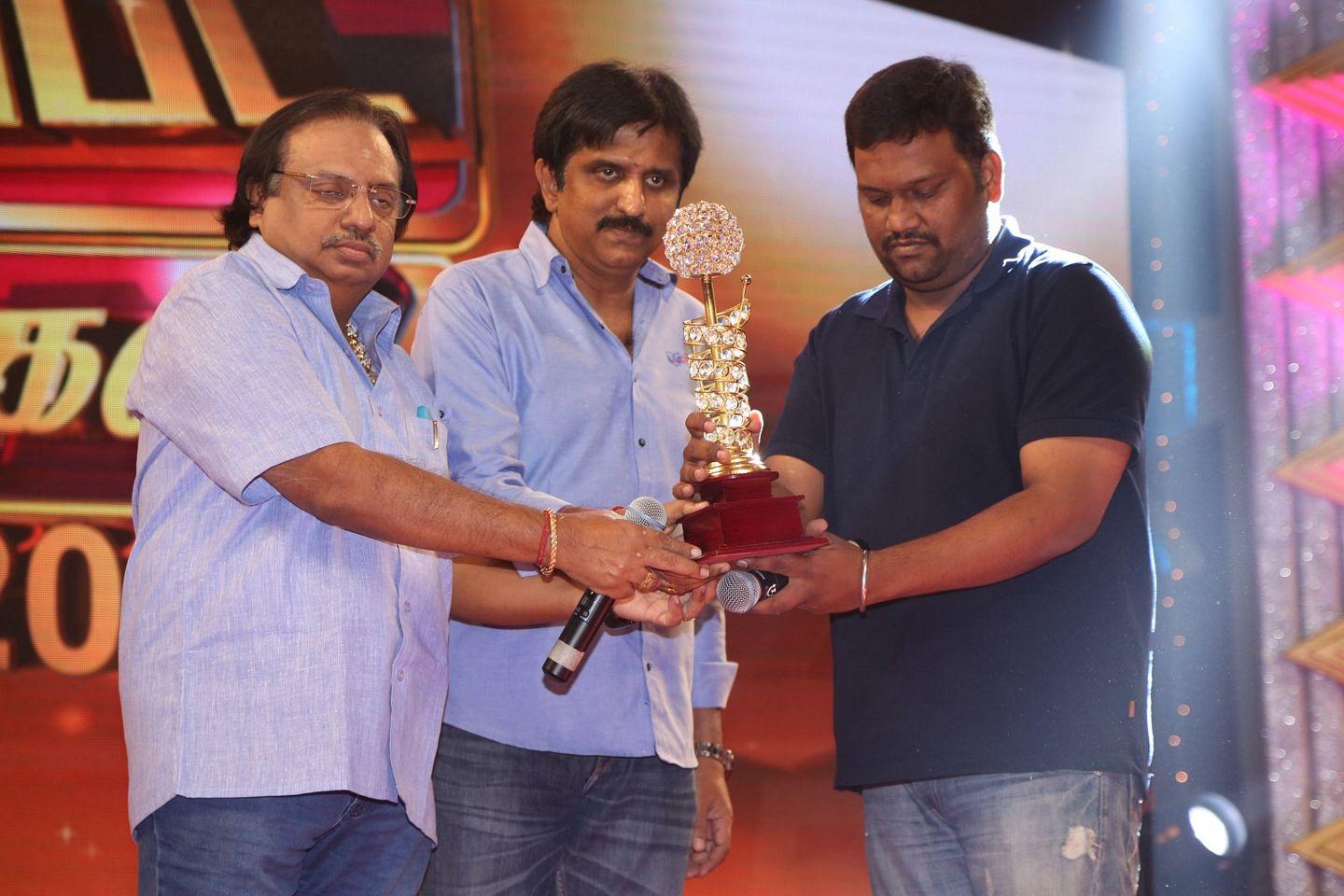 V4 Award Function Stills