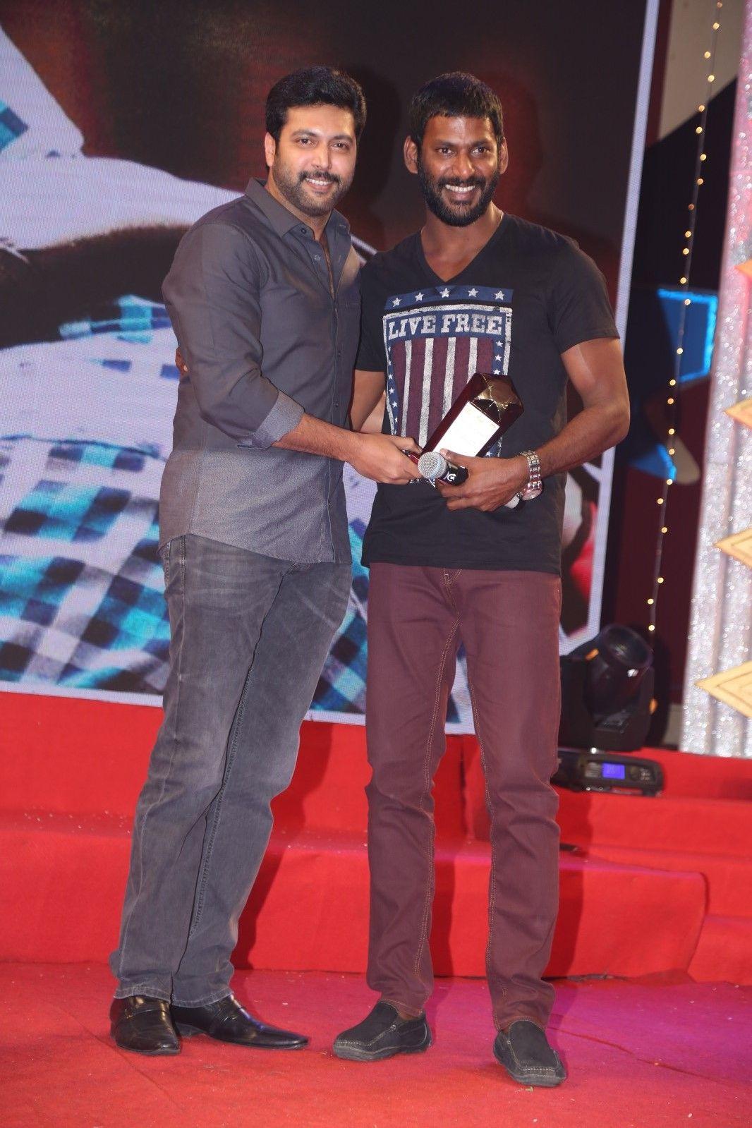 V4 Award Function Stills