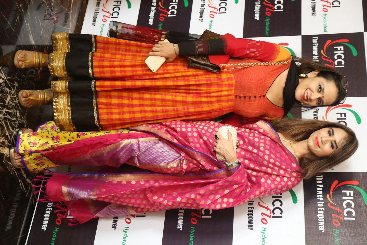 Vidya Balan at Revival of Handloom Event Photos