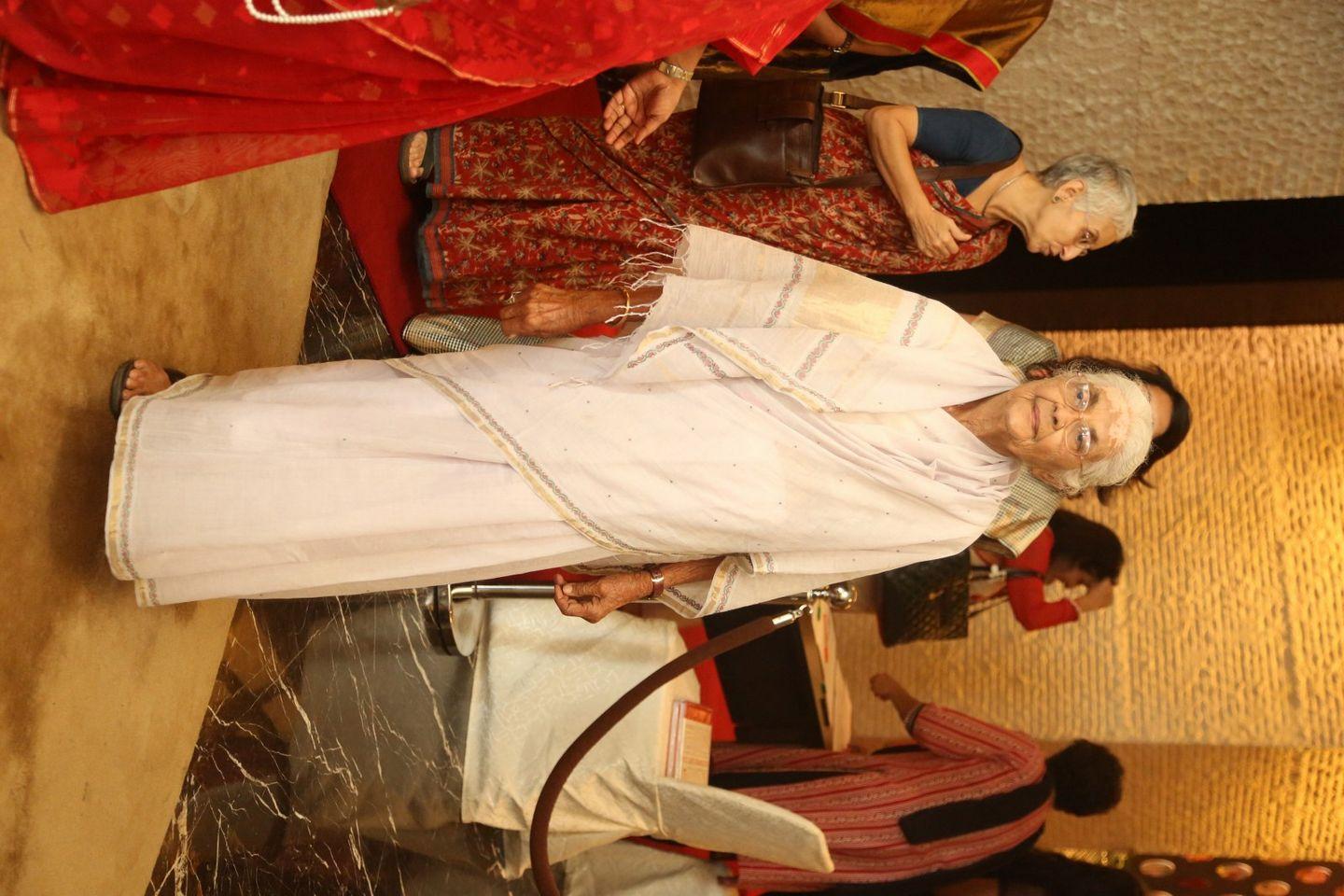Vidya Balan at Revival of Handloom Event Photos