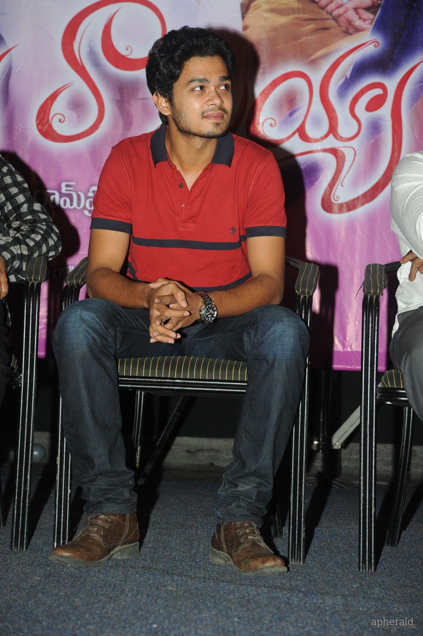 Vinavayya Ramayya Trailer Launch Pics