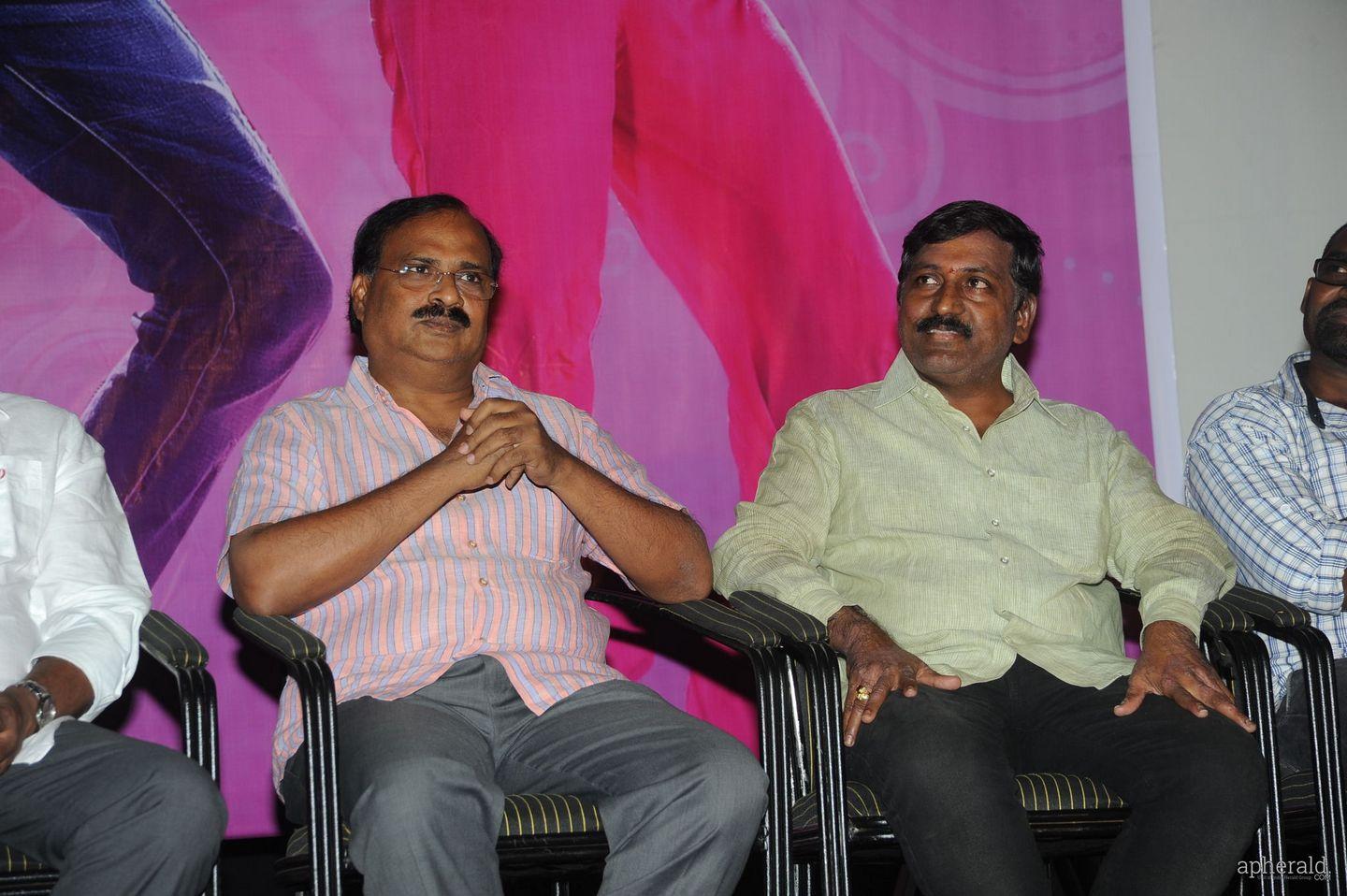 Vinavayya Ramayya Trailer Launch Pics