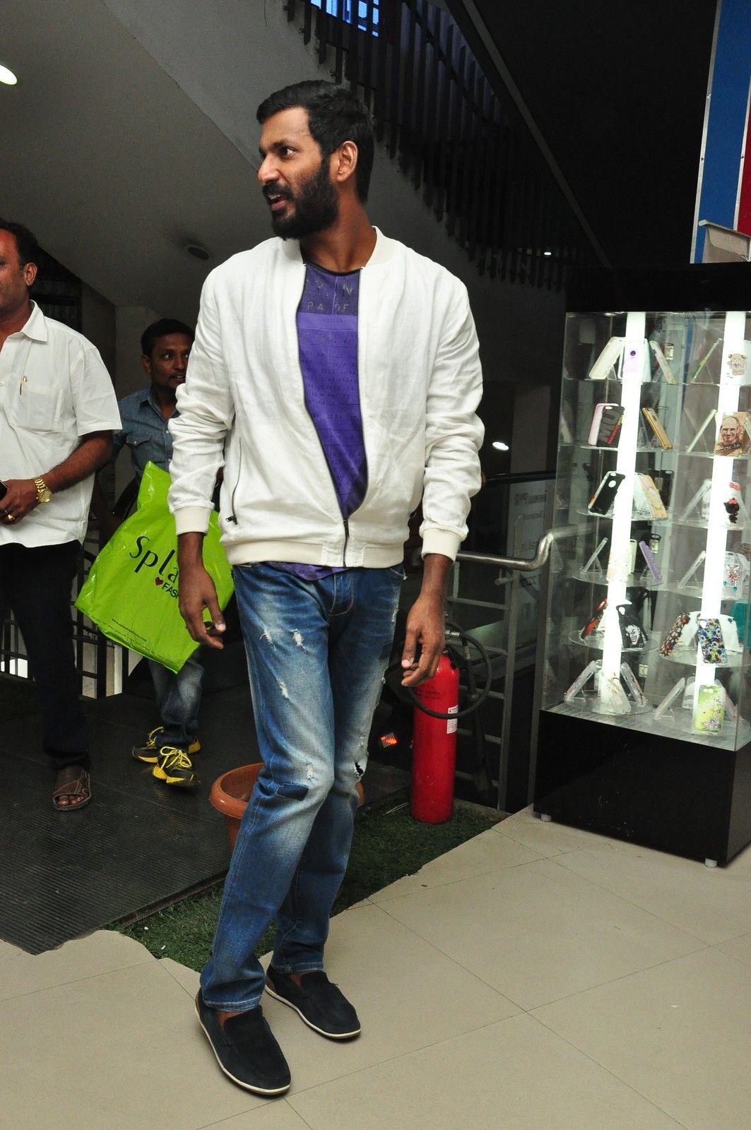 Vishal Kathakali Movie Press Meet Photos