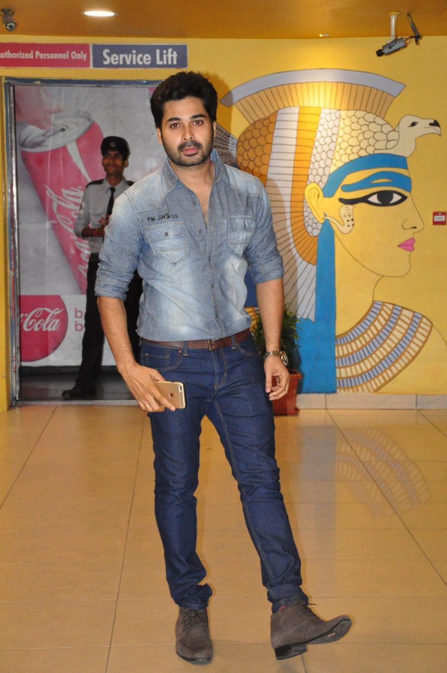 Yamapasham Premier Show Photos