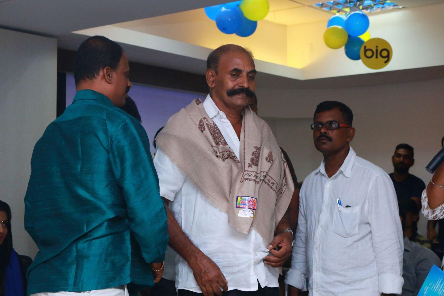 Yogiyan Varan Somba thooki Ulla Vai Movie Audio Launch Photos