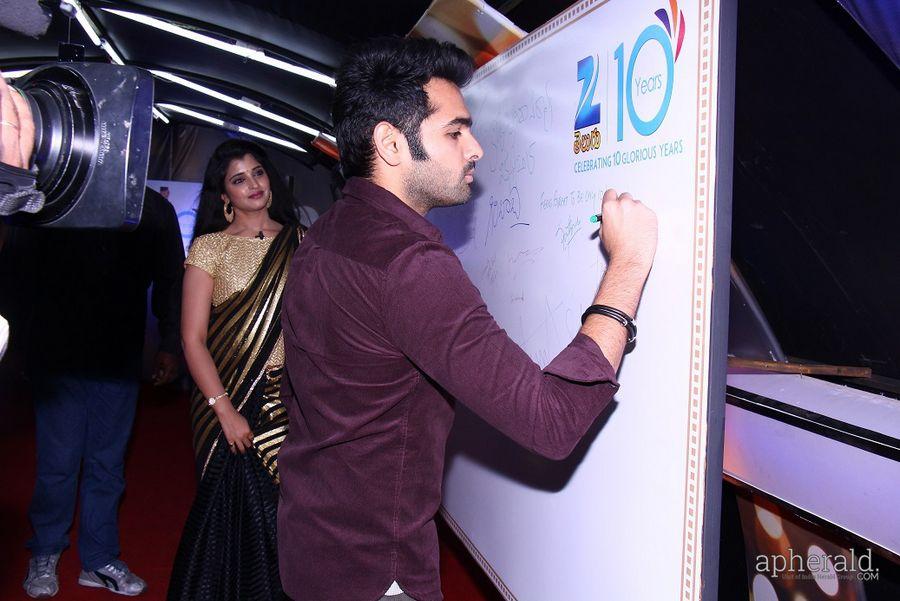 Zee 10 years celebrations Pics
