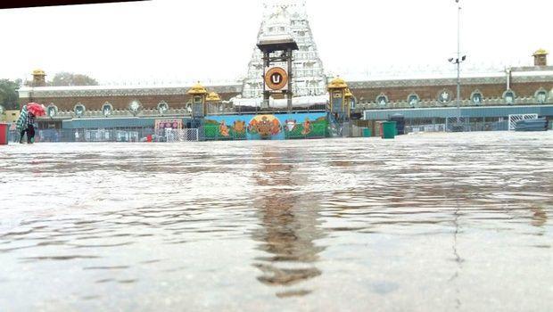 1940S Unseened pics of Tirumala photos