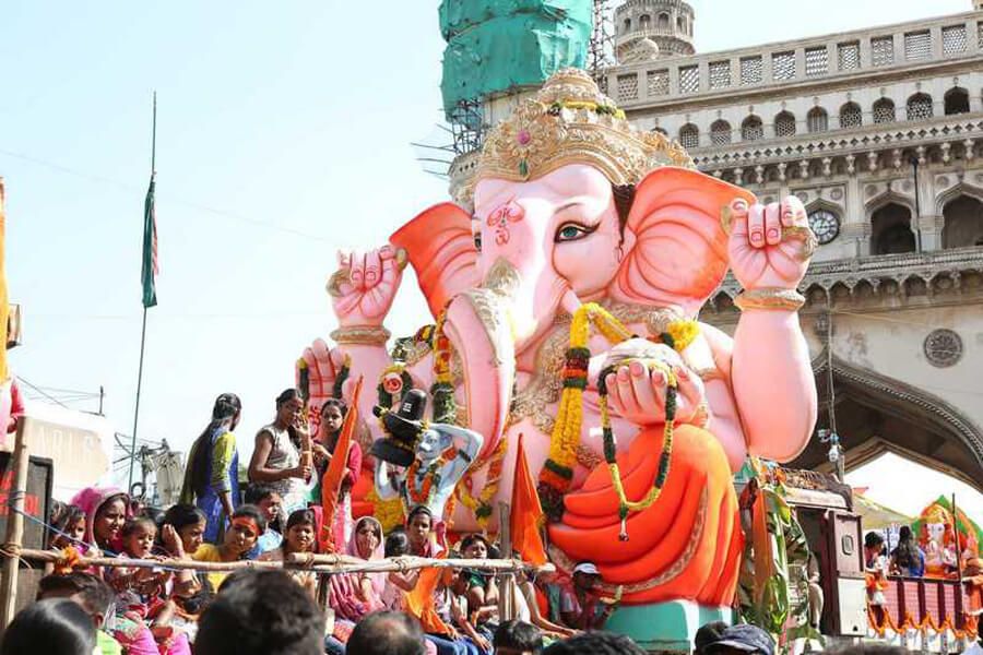 2016 Ganesh Nimajjanam in Hyderabad Photos