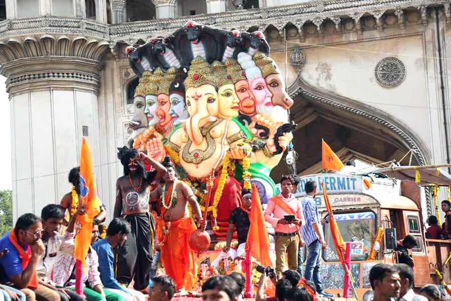 2016 Ganesh Nimajjanam in Hyderabad Photos