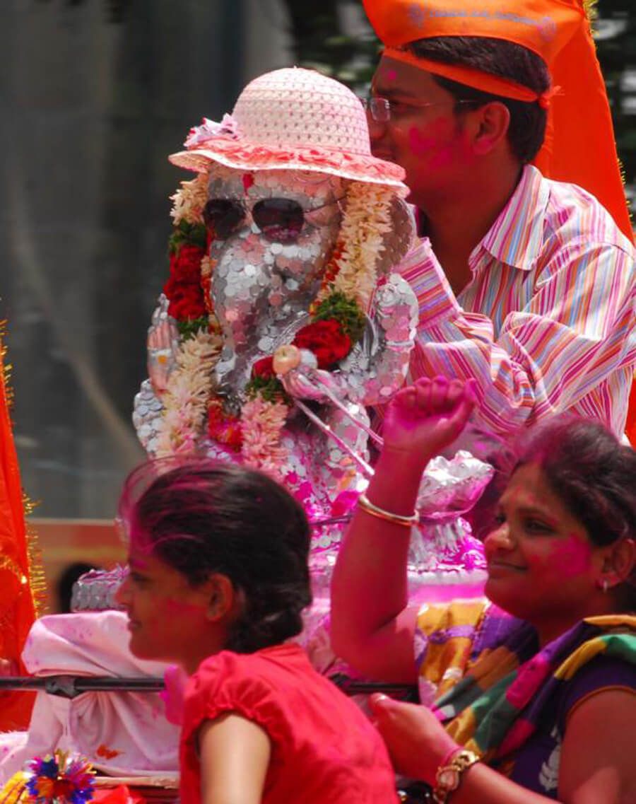 2016 Ganesh Nimajjanam in Hyderabad Photos