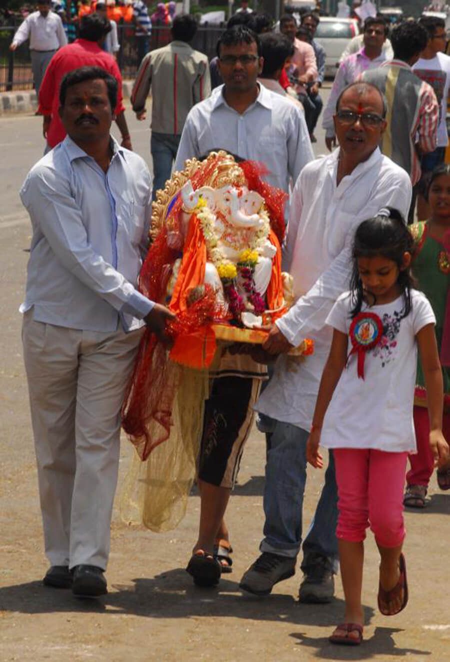 2016 Ganesh Nimajjanam in Hyderabad Photos