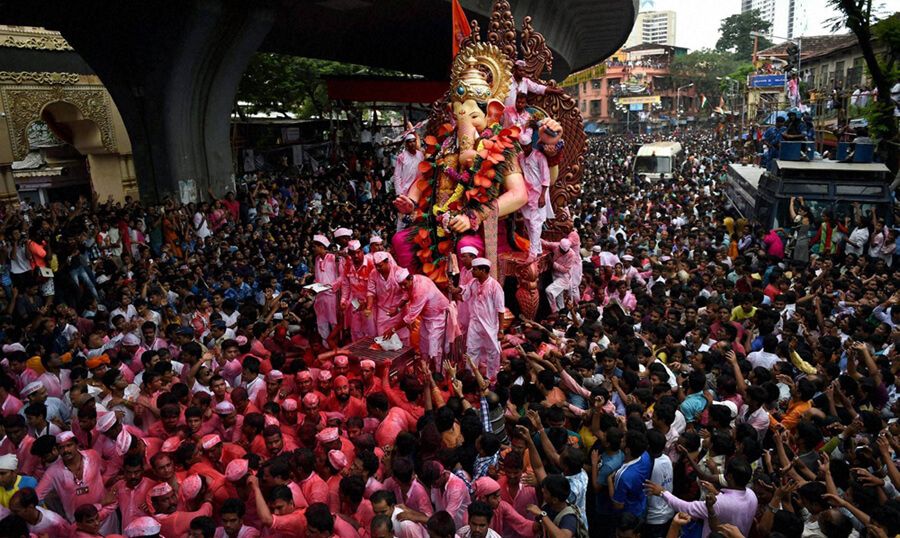 2016 Ganesh Nimajjanam in Hyderabad Photos