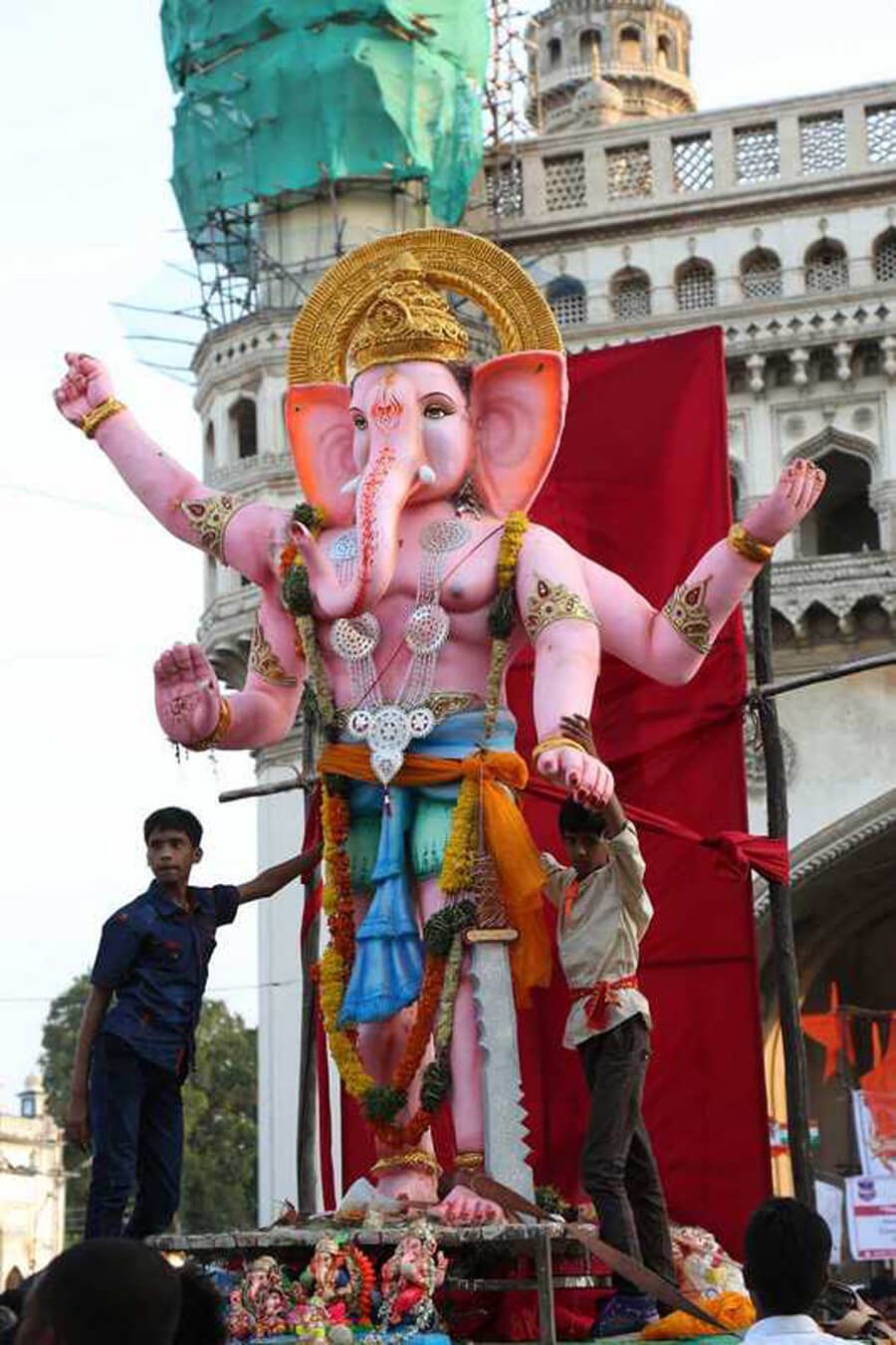 2016 Ganesh Nimajjanam in Hyderabad Photos