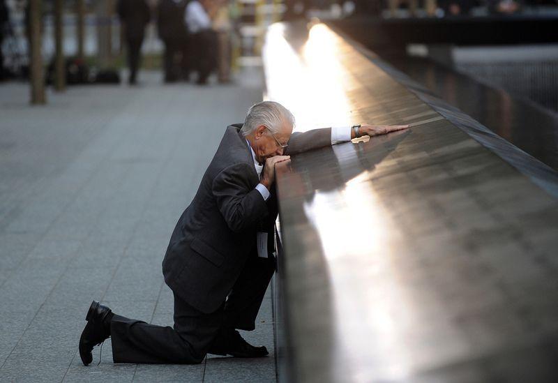 40 Powerful Photos From Around The World